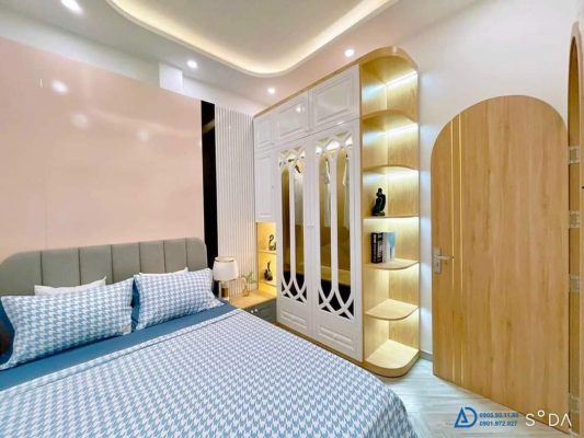 thi cong cua nhua composite vom